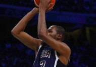 开云体育-美国队不断突破！，浓眉哥连续十场比赛得分超过刷新纪录全场沸腾不已的简单介绍